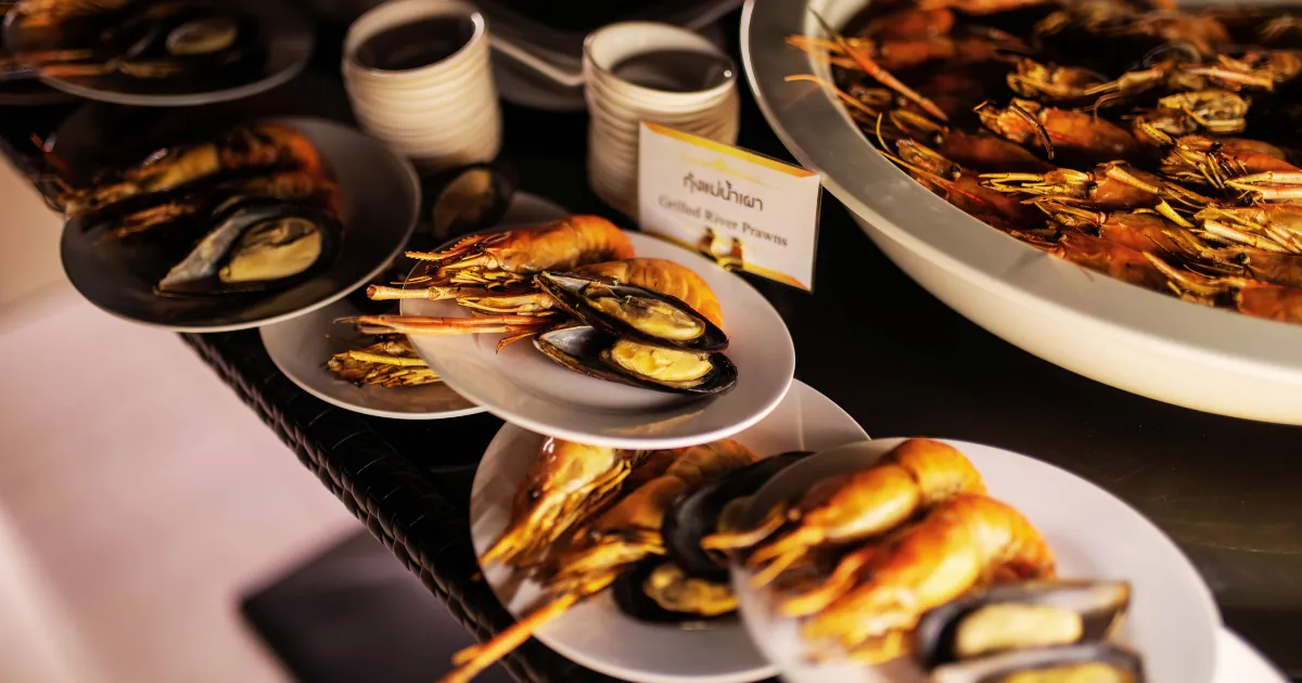 เมนูซีฟู้ดอาหารทะเลสุดพรีเมียมบนเรือสำราญบางกอกเจ้าพระยา ครูซ